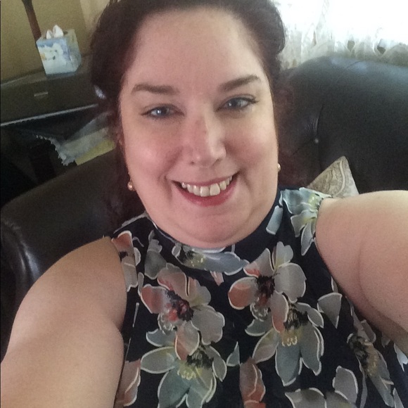 Meet your Posher, Nancy - Picture 1 of 1